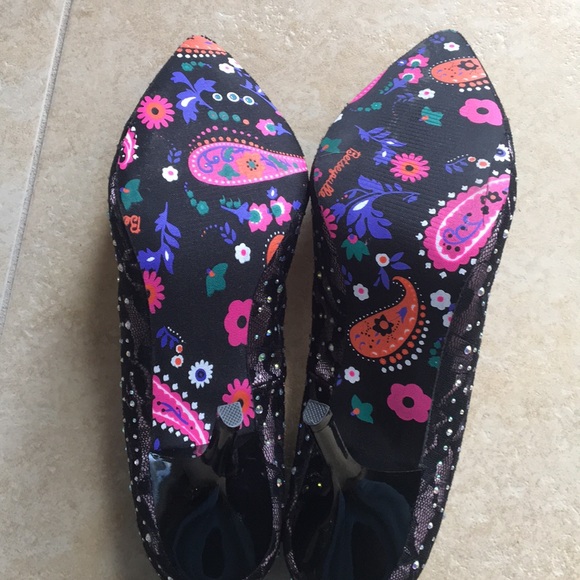 Women’s high heel shoes - Picture 2 of 2